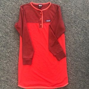 Patagonia nightgown, burgundy and deep red size Medium